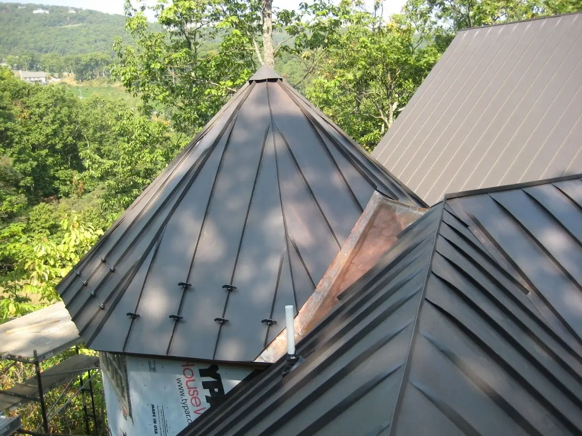 Professional Roof Tarp Installation by Craftsman Roofing in Sun Sand