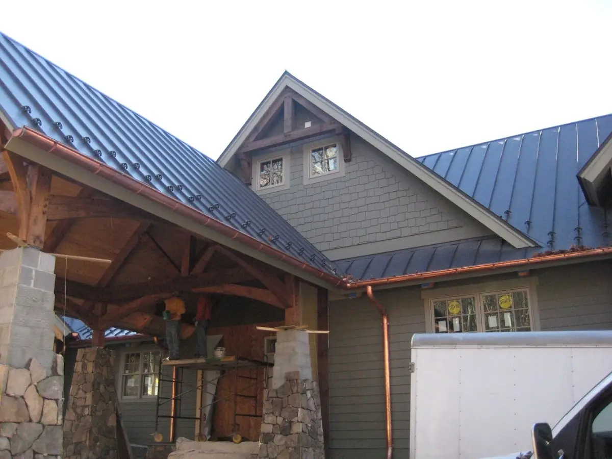 Craftsman Roofing team delivering quality roofing work in Sun Sand